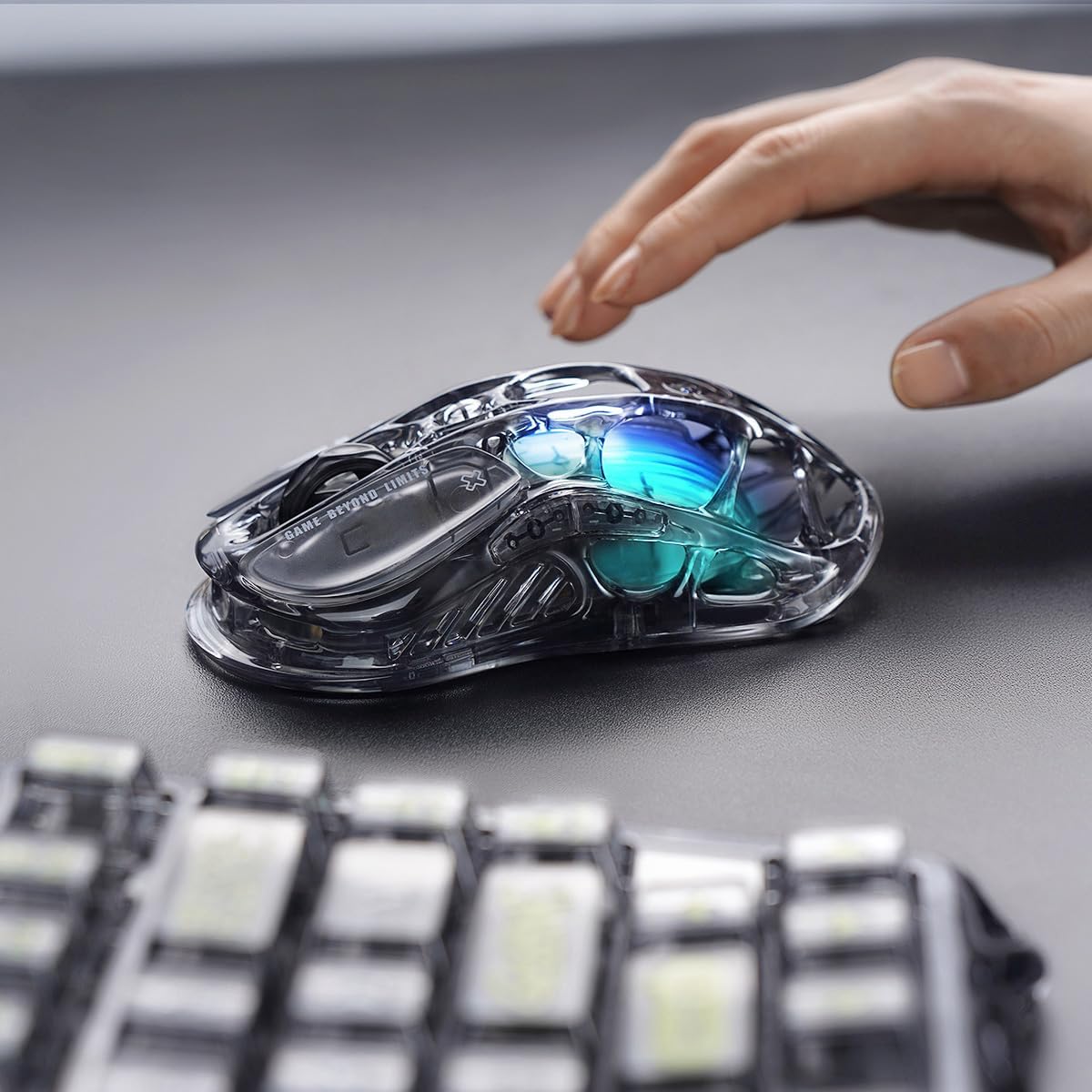 GravaStar Mercury M2 Transparent – Kabellose Gaming-Maus