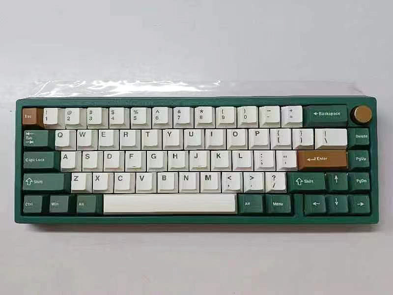Home Fashion Simple Dual-mode Mechanical Keyboard (US-Layout)